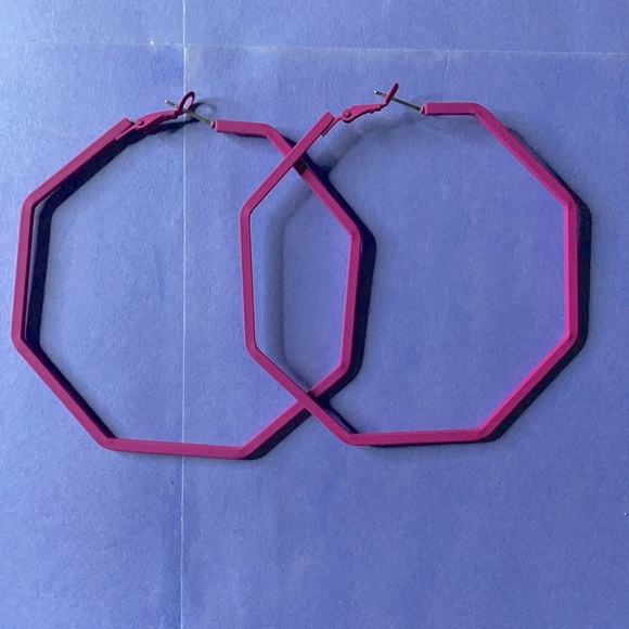 Bundle of 9 Pairs of Assorted Pierced Earrings - Picture 6 of 10